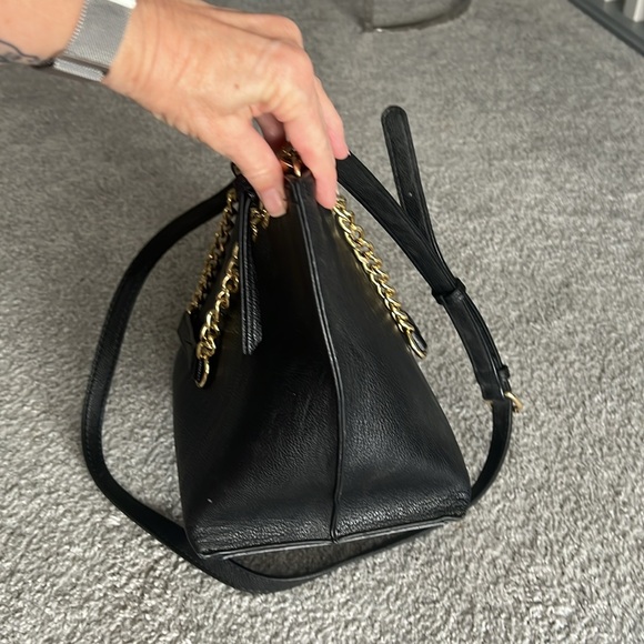 Calvin Klein purse - Picture 5 of 12